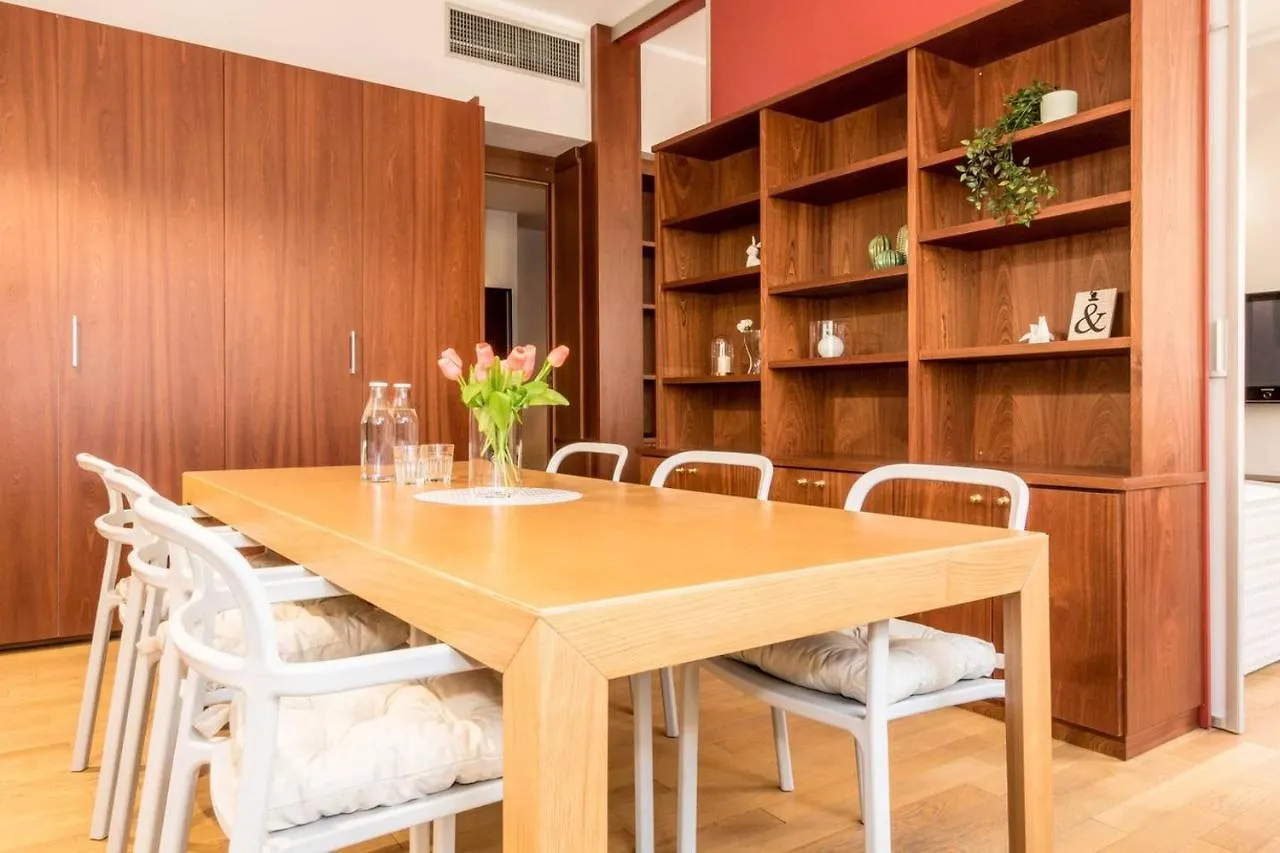 Altido Apt For 4 In The Centre Of Milan Apartment
